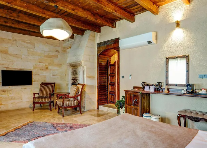 A La Mode Cappadocia *